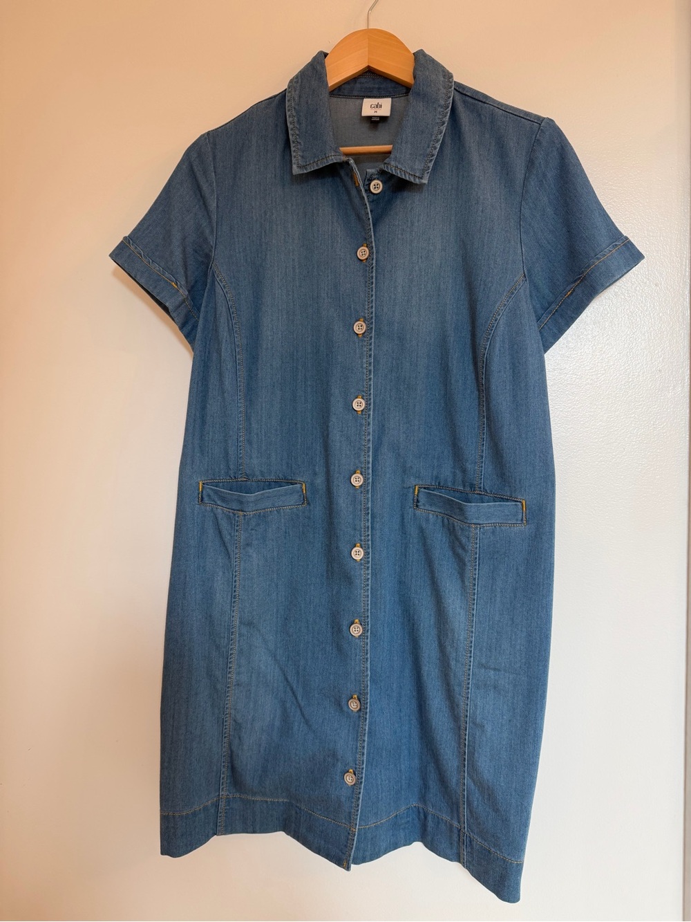 Cabi Piece Of Cake Dress Sz M #6580 Denim Chambray Blue Shirtdress Button Pocket